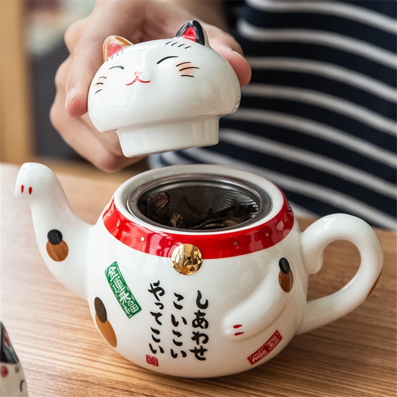 Cute Japanese Lucky Cat Porcelain Tea Set Creative Maneki Neko Ceramic Tea Cup Kettle with Strainer 1 - Cat Paw Cup